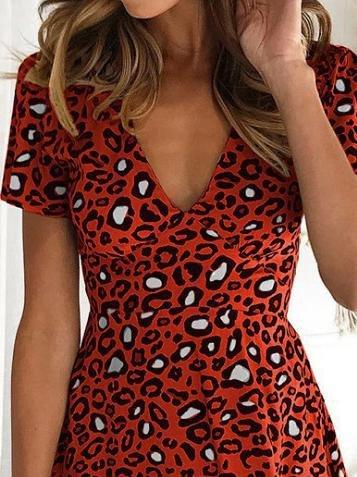 V-Neck Short Sleeve Leopard Print Dress - Mini Dresses - INS | Online Fashion Free Shipping Clothing, Dresses, Tops, Shoes - 11/06/2021 - Category_Mini Dresses - Color_Green